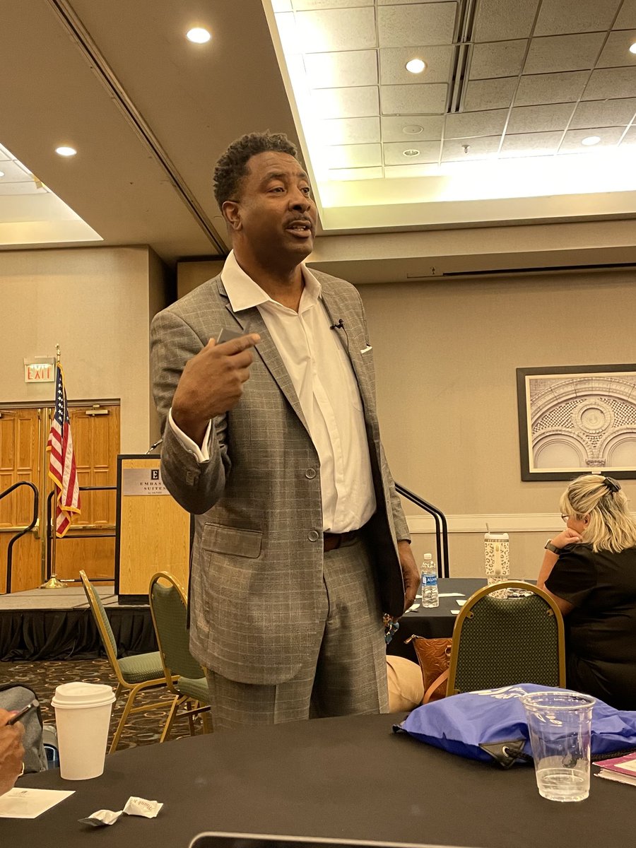 Amy Cummings tweet media