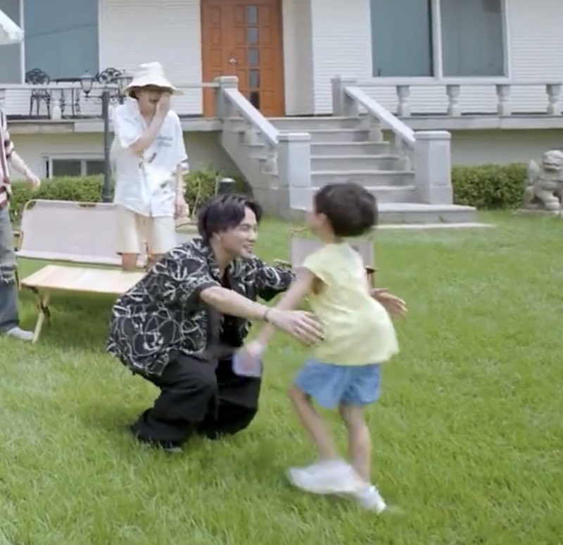 jalli_bab's tweet image. 애뜰 돌아왔다~ 

#최현석 #로운 #은서