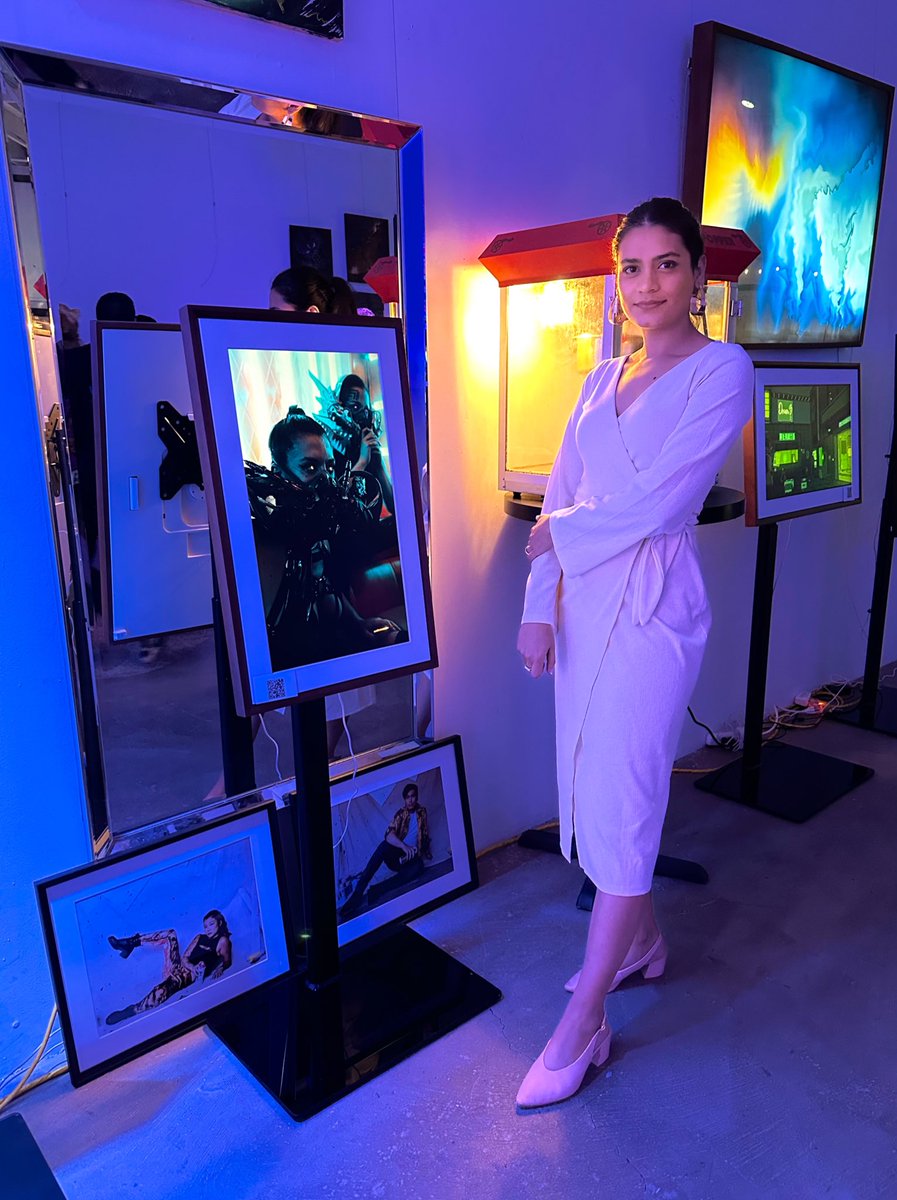 I hosted my first exhibition on Monday. Honestly, It was like a dream come true and I’m overwhelmed by all the love and support 🫂 70 artists were part of Cinematic Cyberverse, and many joined the celebration. I'm sincerely grateful for the ongoing support and for those who…