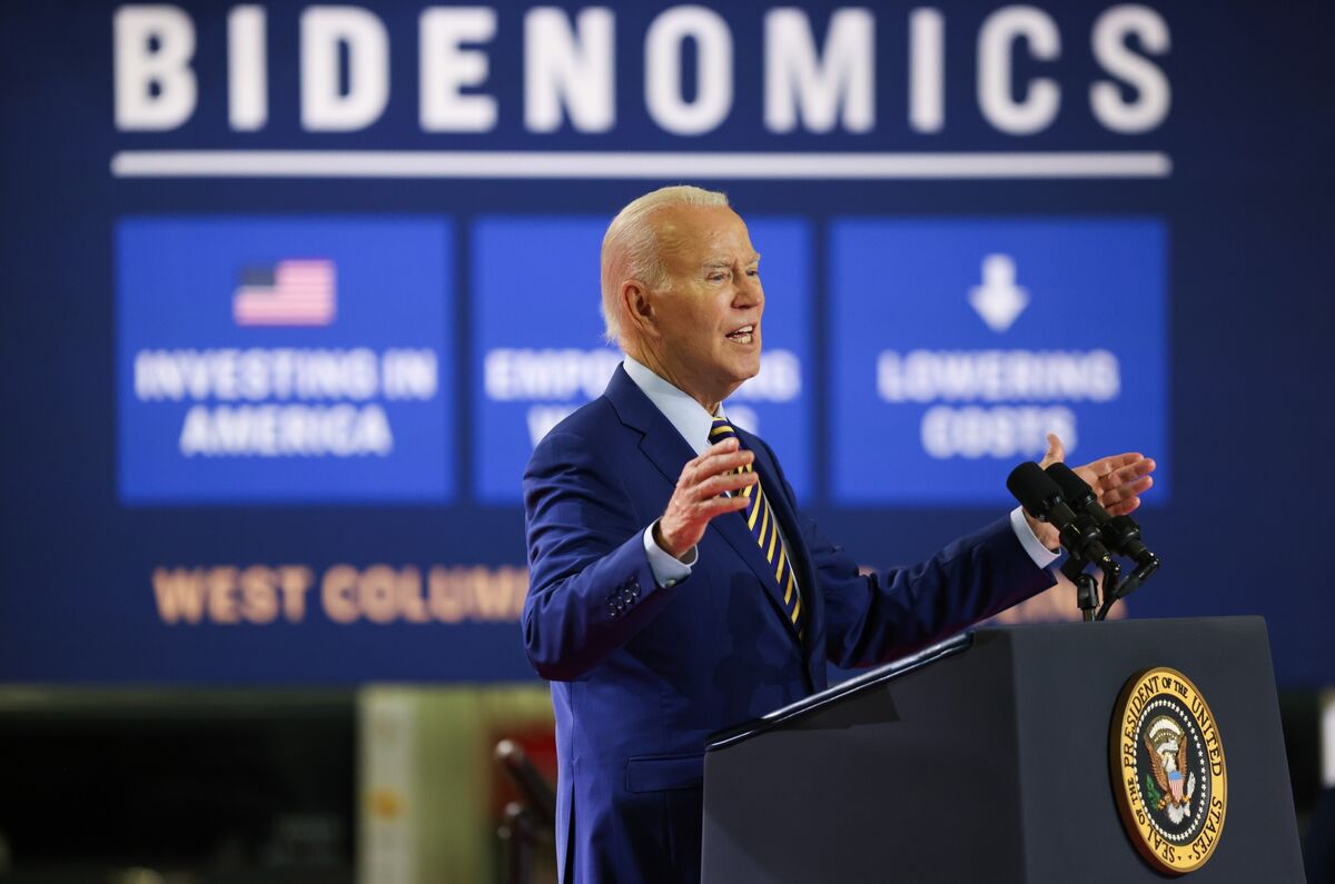 BREAKING: Delighted President Biden praises himself, gives himself a pat on the back, and claims he has been vindicated, asserting that his Bidenomics is working, and the American people are feeling the impact. 

In a statement moments ago, Biden wrote, "I always say it is a