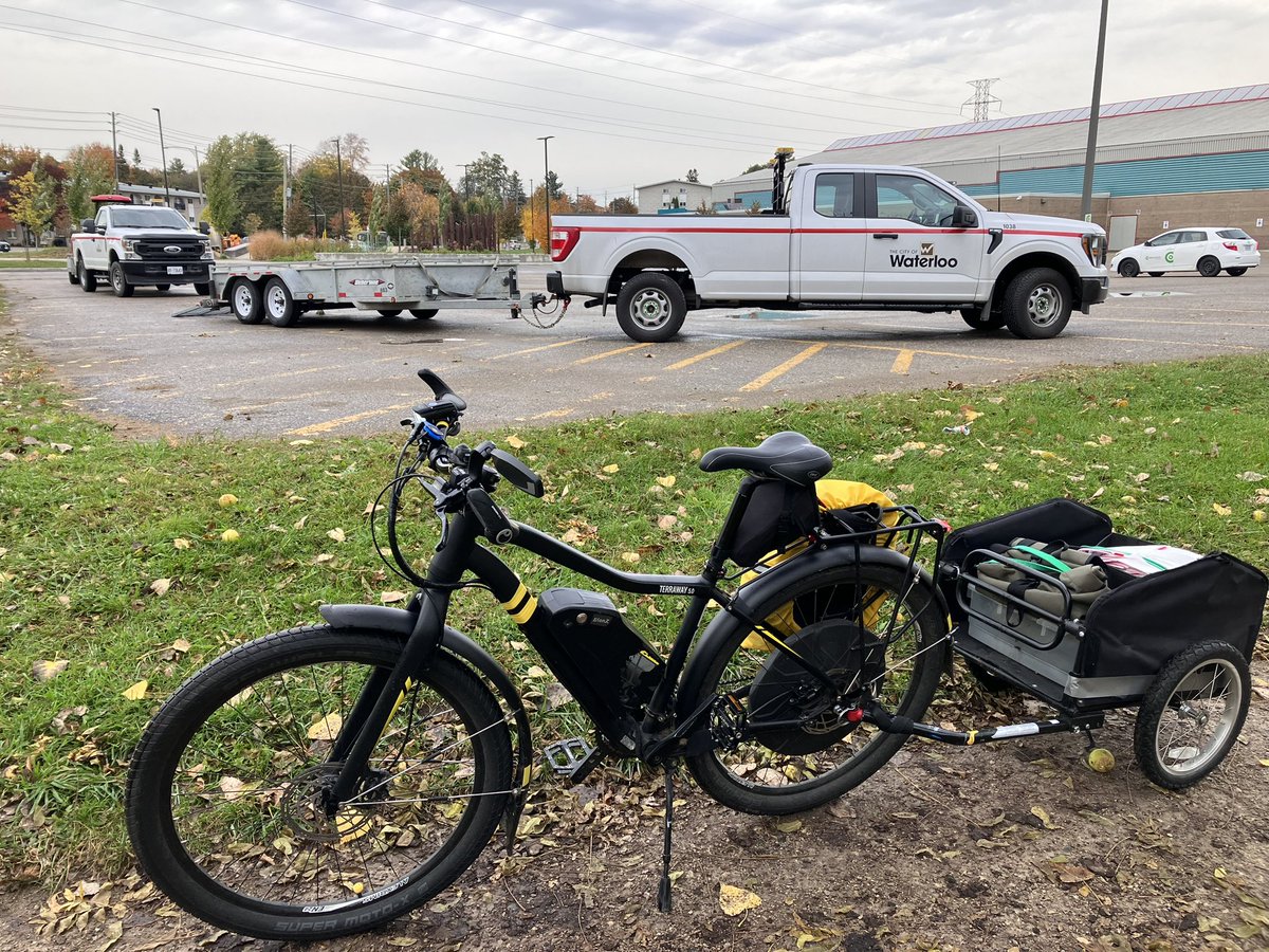 bikemayorwat's tweet photo. Checking out @citywaterloo fleet equipment. Do you think an e-bike and trailer combination will work on maintenance jobs, etc on our city trails and areas that cannot or should not be accessed by huge vehicles? @ClimateActionWR #TransformWR @Cycle_WR https://t.co/8TkgceULQH