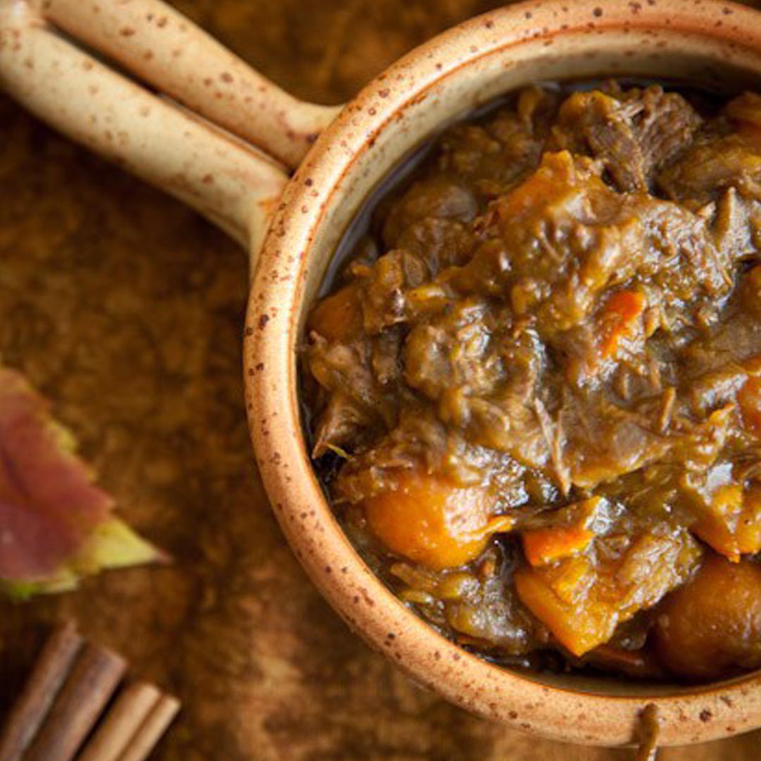 Get cozy this fall while serving up this hearty beef stew paired with your favorite pumpkin beer. craftbeer.com/recipes/beef-s…
