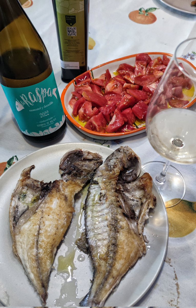 Tomates con raspas. Maridaje con espinas. <a href="/VVerticales/">Viñedos Verticales</a>