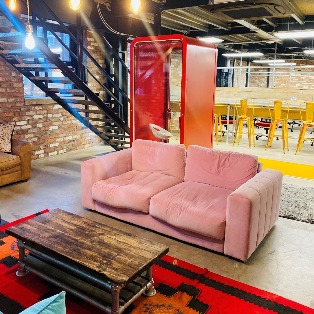 Macclesfield professionals, we know you're going to love our co-working space. Try it out for FREE and discover a better way to work! #macclesfield #coworking