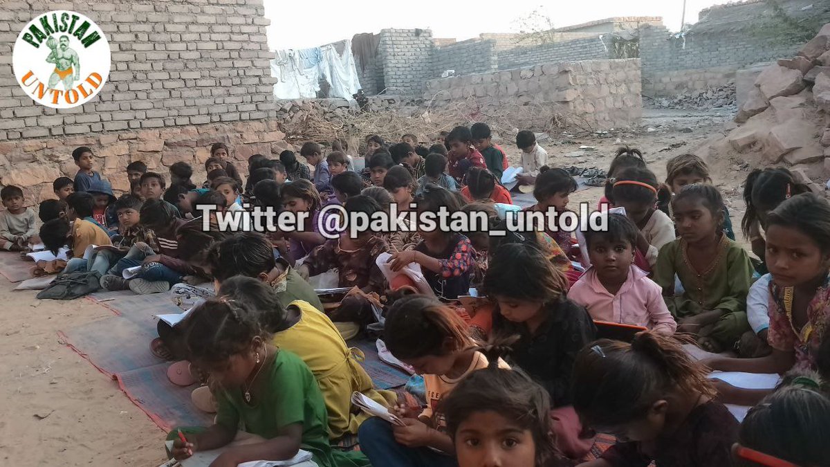 1200 brave Hindu kids were forced to leave Pak for they didn't convert to Islam. We adopted them in Jodhpur & Jaisalmer for free education. They're learning fast You can support a child/ more- 5k for a child for a year UPI/GPay agnikiran@upi agnikiran@axisbank OR Agnikiran…