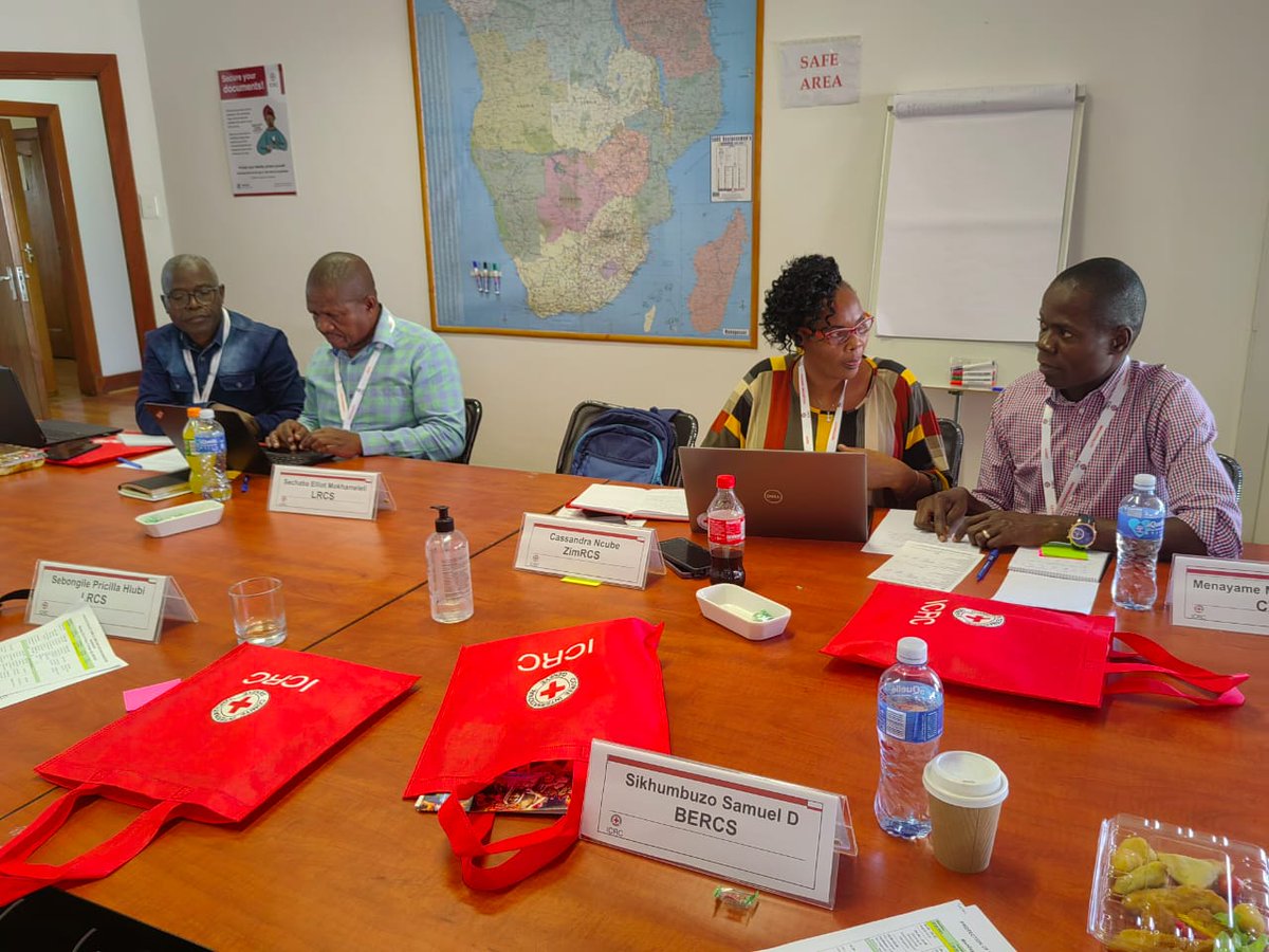 The pain of losing someone is unbearable,even worse if you don’t know whether your loved one is still alive following a separation during armed conflict/disaster. Colleagues from @redcrosseswatin,@BotswanaRed, @LesothoRedCross &Angola shared success stories on connecting families
