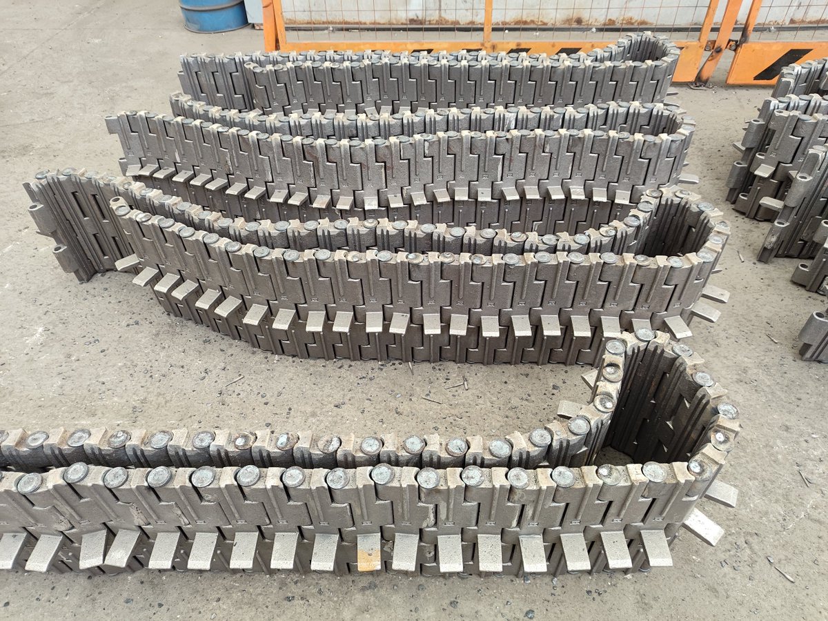 Steel Tracks
Excavator Steel Tracks
Steel Tracks for Excavators