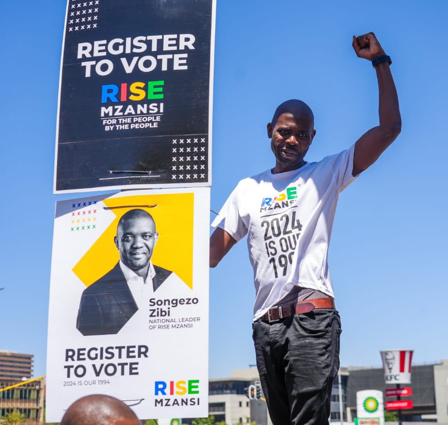 Makashule's tweet photo. A movement for the people by the people. 

It’s time for warriors of freedom to RISE Up! 

#2024IsOur1994 
#RISEMzansi
#ForThePeopleByThePeople https://t.co/aLto2N8Qcf