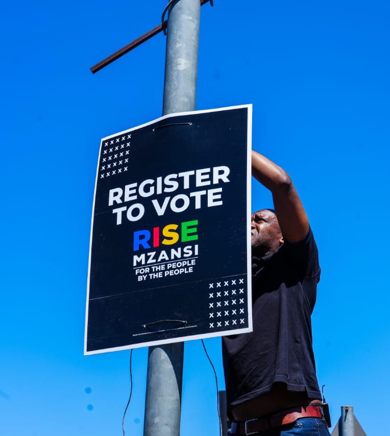 Makashule's tweet photo. A movement for the people by the people. 

It’s time for warriors of freedom to RISE Up! 

#2024IsOur1994 
#RISEMzansi
#ForThePeopleByThePeople https://t.co/aLto2N8Qcf