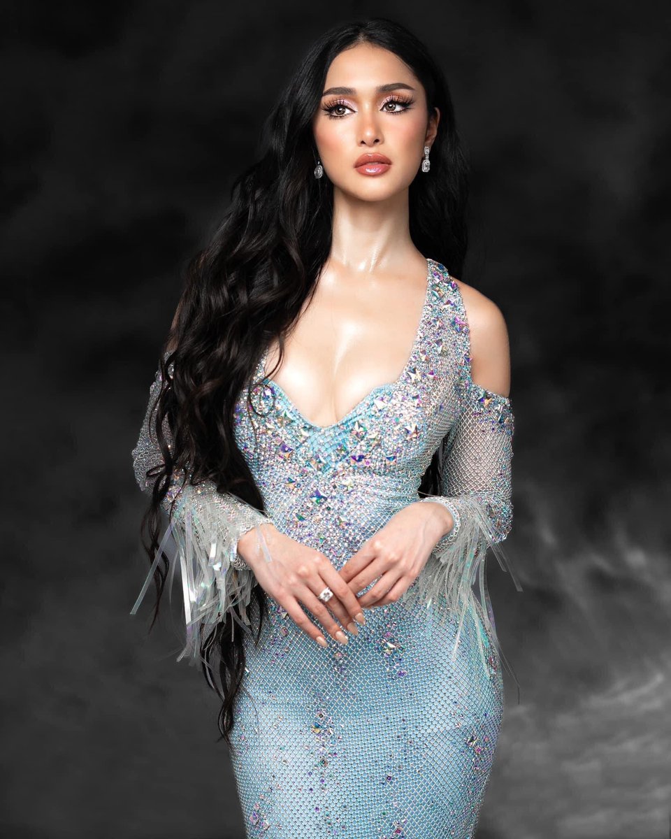 Haynakojeck's tweet photo. HAPPENING NOW: Nicole Borromeo enters TOP 15 of #MissInternational2023. 👑🌸
Will she get the Philippines’ 7th #MissInternational crown tonight? #MajorPageant #NicoleBorromeo https://t.co/JpsMBKzN7J