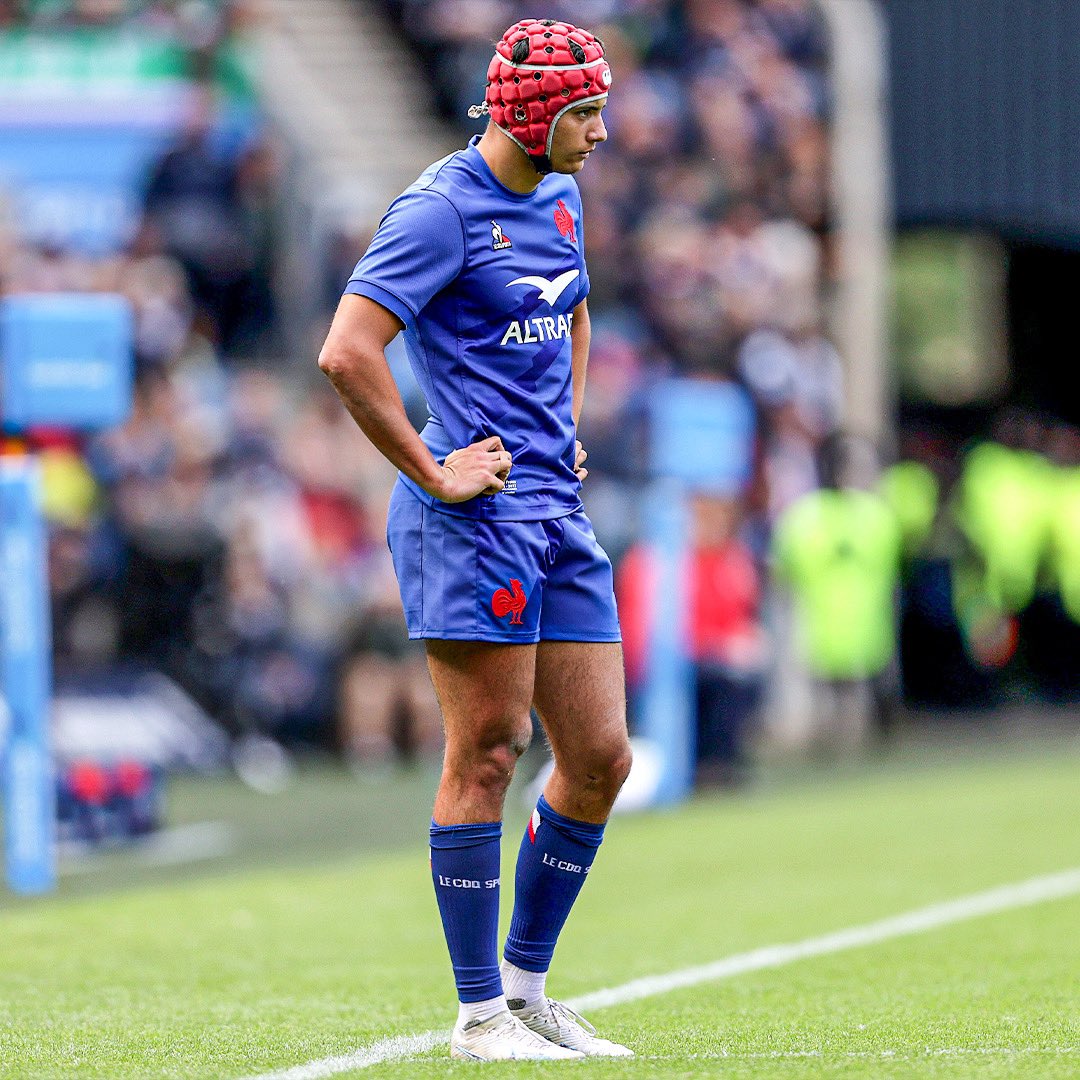 SixNations_FR's tweet photo. Étincelant lors de la #RWC2023, 𝗟𝗼𝘂𝗶𝘀 𝗕𝗶𝗲𝗹𝗹𝗲-𝗕𝗶𝗮𝗿𝗿𝗲𝘆 est nommé pour le titre de révélation de l’année 2023 🌟

#SixNations https://t.co/o06wfc0FjD