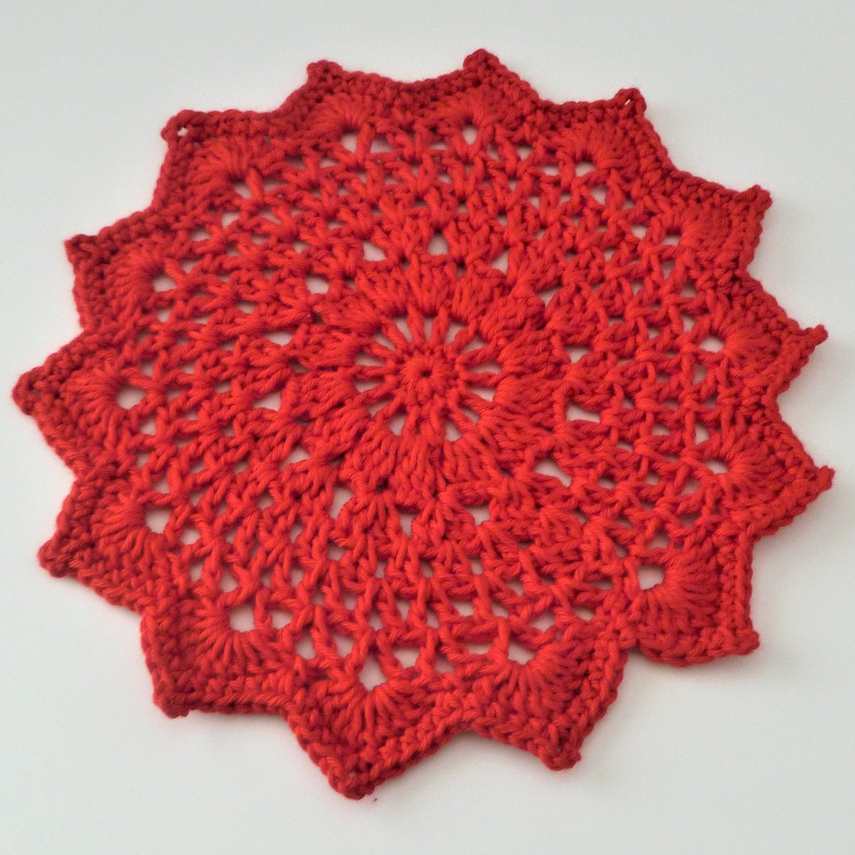 Crochet21uk's tweet photo. Red cotton mandala. Ideal for Christmas table mat.
https://t.co/8KTaa74MdM
#mandala #tablemat #christmastable #cottontablemat #ukmakers #handmadeuk #red #doily #etsy #etsyseller #etsyuk https://t.co/svvtOc18Bn