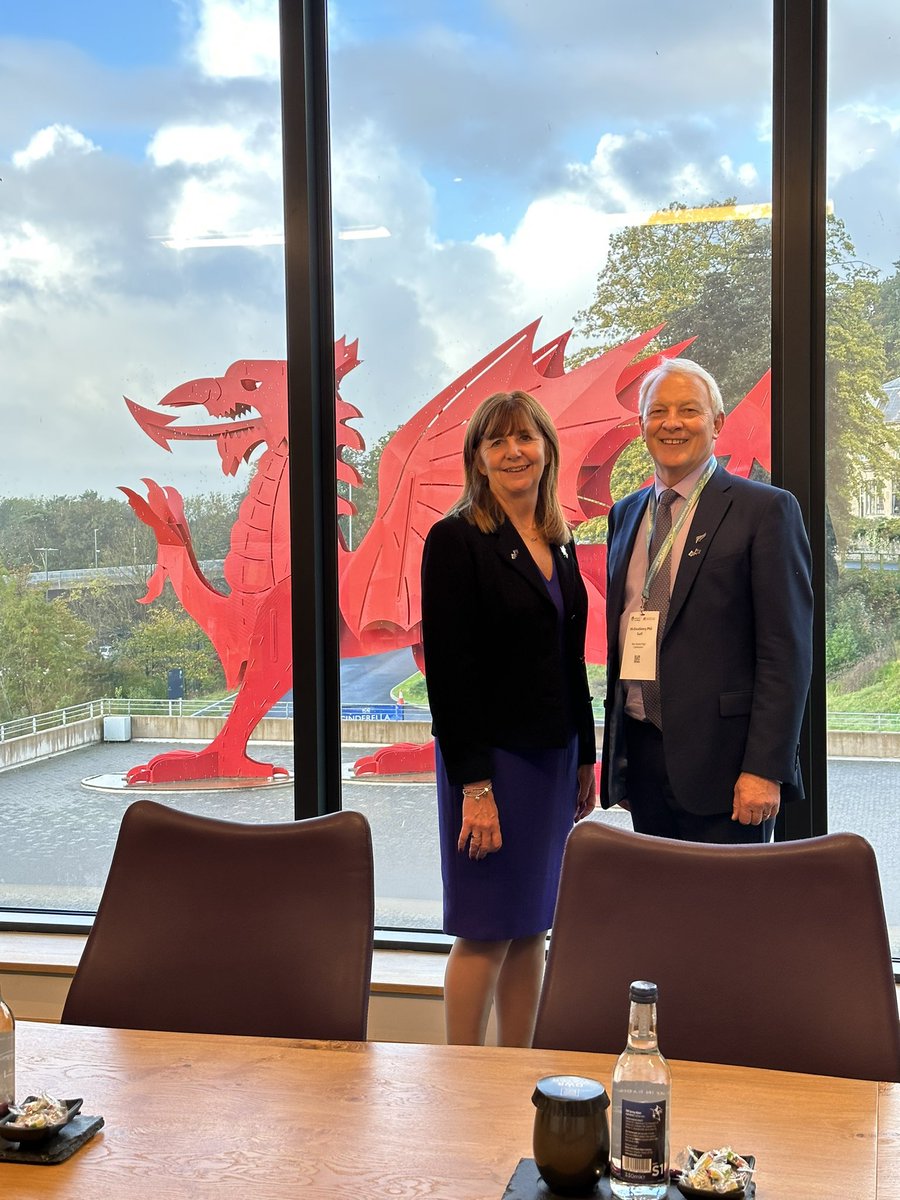 Great to meet Welsh Minister for Rural Affairs Lesley Griffiths at Taste Wales on my first official visit to Wales. Excellent discussion and visit with our two countries having so much in common.
