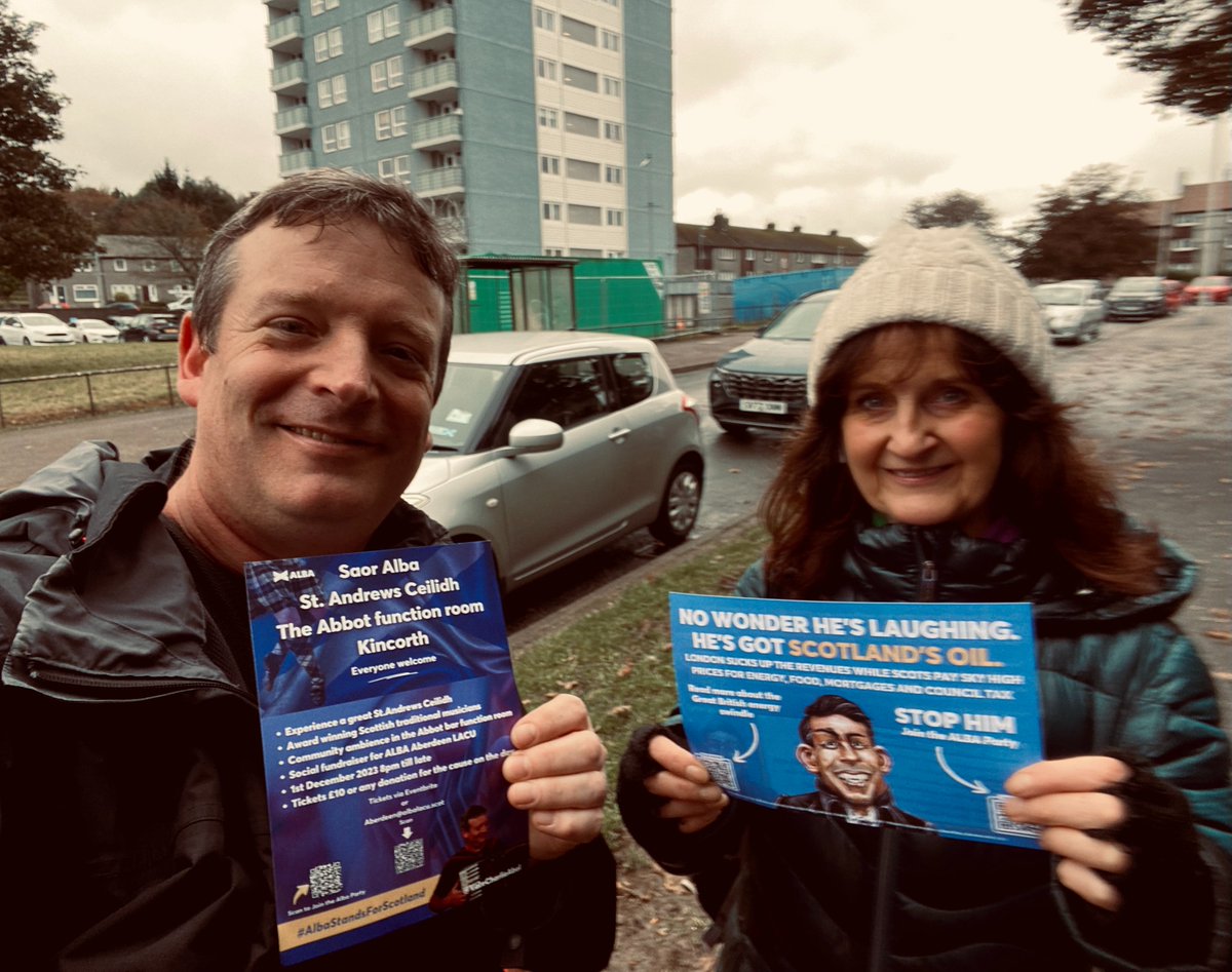 Out in Kincorth today speaking to the people 🏴󠁧󠁢󠁳󠁣󠁴󠁿 Don't miss our St. Andrews Ceilidh on 1st December at the Abbot Bar #activeAlba #AlbaStandsForScotland #AlbaforIndependence
#scotlandbytheroadside #scotlandforever #scotlandsfinest #ScottishIndependenceASAP #scottishindependence