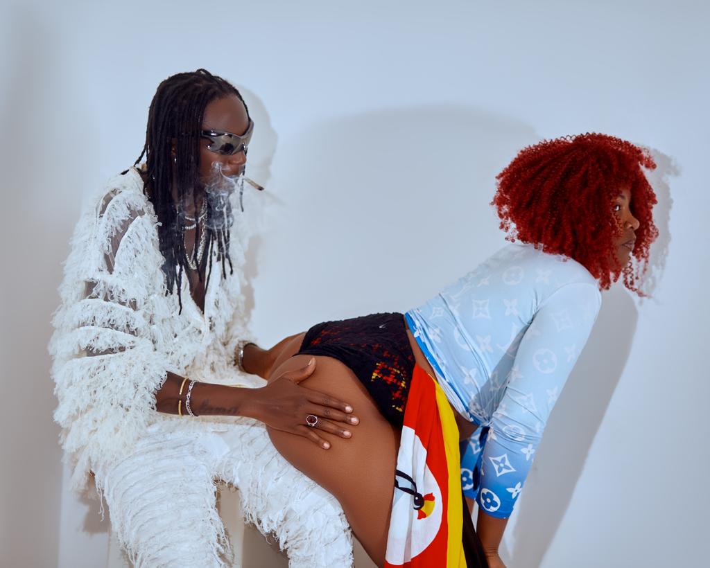 ZizaBafanaUg's tweet photo. I like it wen #Shegotit and it's a #JuiceBody 🥰KEEP  it KEEP it DeyDe DENGE☠️💨 https://t.co/kkkgEYgchs