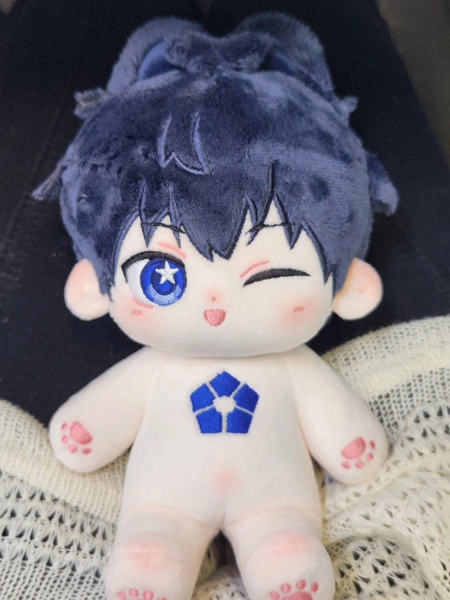 neoxstore's tweet photo. pls rt ♡
pre ตุ๊กตาอิซางิ shiyi 😉💙
ขนาด 20cm หูถอดไม่ได้ ผมถอดได้

♡ตัวละ440฿ มัดจำ220฿
♡มีกระดูก560฿ มัดจำ260฿
แบบมีกระดูกสามารถจัดท่าทางและนั่งได้

🚫ปิดพรี 2 พฤศจิกายน 16.00
🚚ค่าส่ง ลงทะเบียน50฿ ems60฿
���รายละเอียด+ฟอร์มสั่งซื้อ https://t.co/vmHcjHcXkP

#ตลาดนัดอนิเมะ #ตลาดนัดคุกฟ้า #ตลาดนัดbluelock