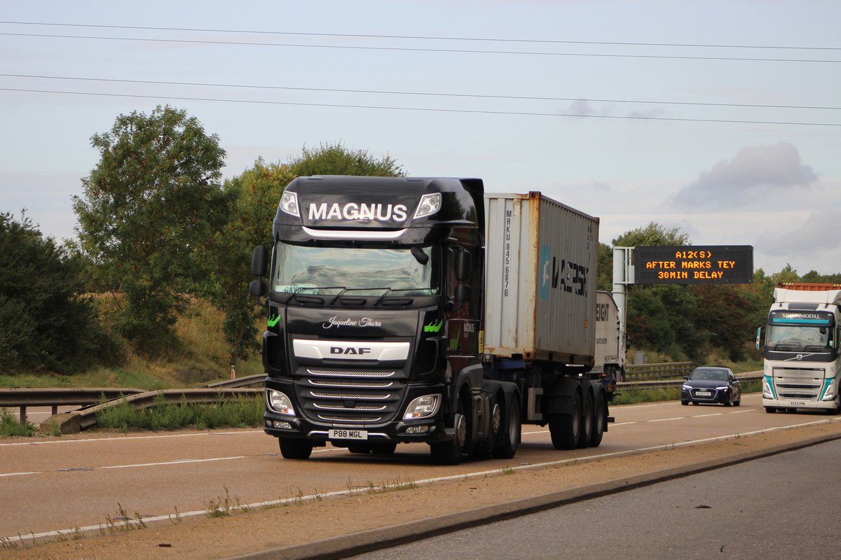 MagnusGroupLtd's tweet photo. Shout-out to Jason Payne for capturing our trucks out and about! 🟢⚫

#logistics #transport #transportation #trucking #freight #logisticscompany https://t.co/sBSSCSXcJ8