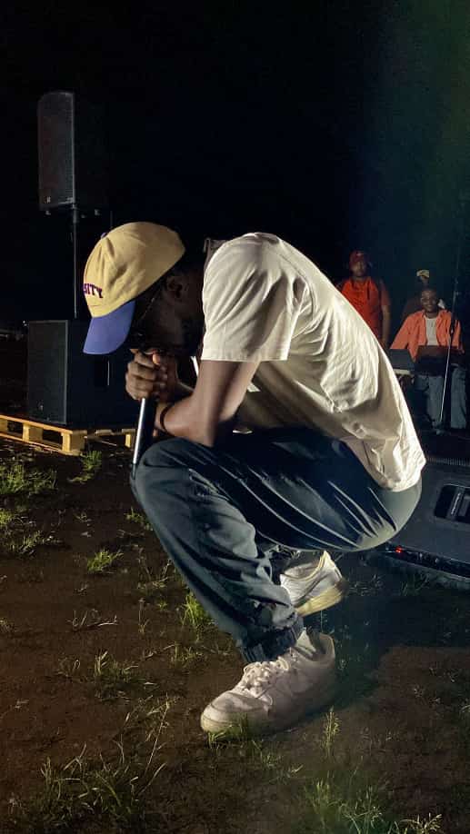 kWEZIROYAL's tweet photo. I CAN NEVER BE LIKE HIM, I'M ONE OF A KIND https://t.co/Pfrcq75qop