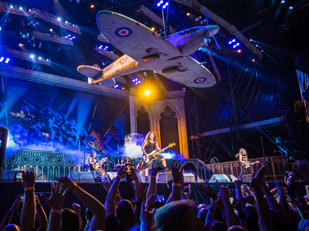 gyocsa's tweet photo. Throwback Thursday - Iron Maiden concert in Budapest '22 📷🇭🇺 
#28mm #shootgr_budapest #ricoh #IronMaiden https://t.co/wu89Jq70eT