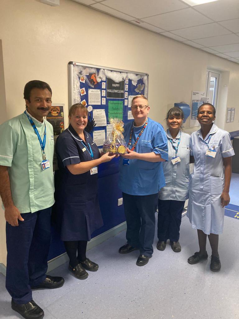 CMFT_IPCTV's tweet photo. Congratulations to MAU at @TraffordHosp for winning the WTWA Halloclean board competition. We hope you enjoy your treats! 👻 https://t.co/OrSGF6VP63