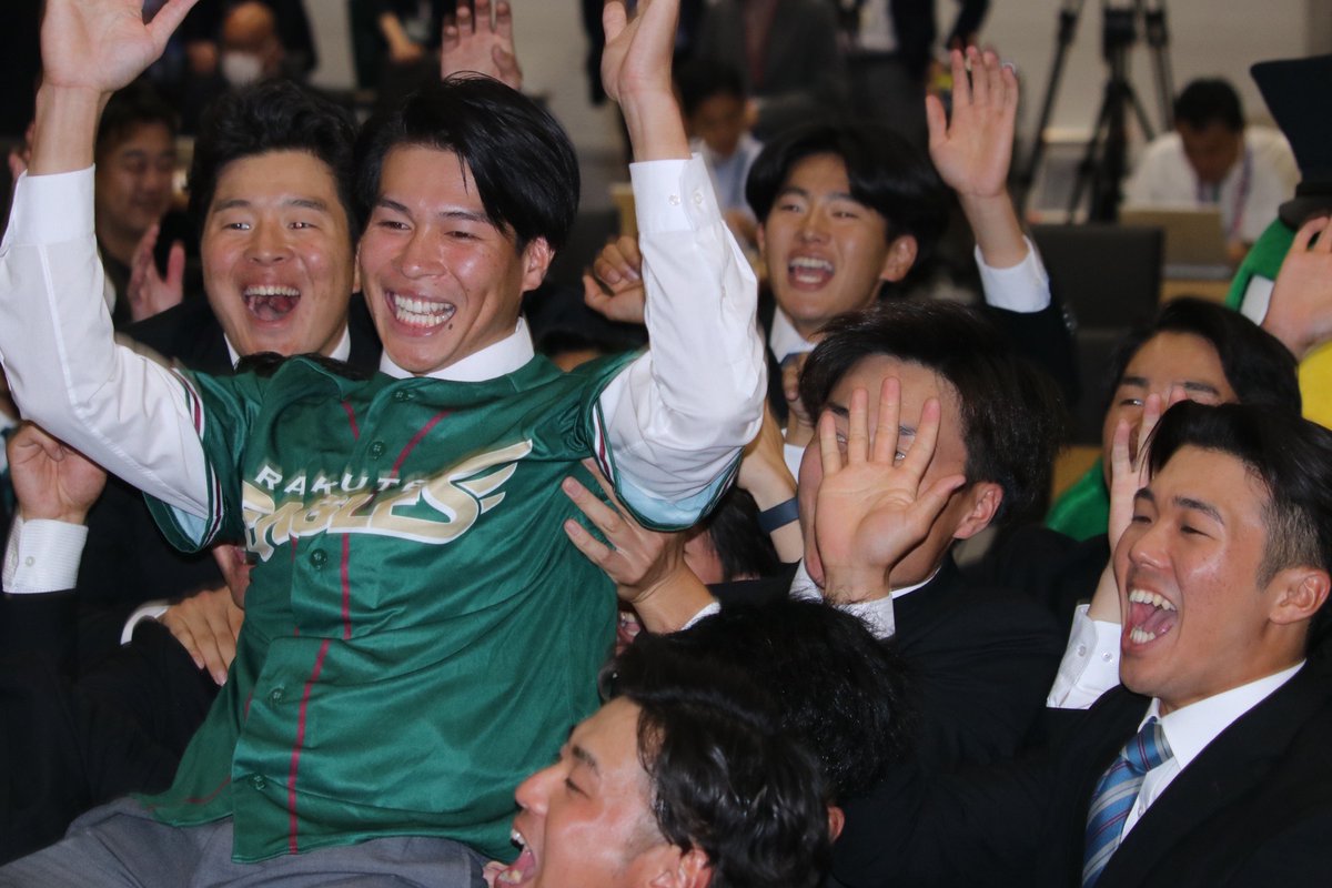 【ドラフト会議2023】

#常廣羽也斗 (大分舞鶴)
#下村海翔 (九州国際大付)
#中島大輔 (龍谷大平安)

3選手は来年からプロの世界に羽ばたきます！
熱い声援を届けましょう🔥📣

#ドラフト会議
#広島東洋カープ
#阪神タイガース
#東北楽天ゴールデンイーグルス
#東都大学野球
#青学
#agubbc