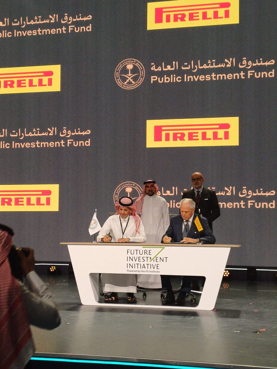 ItalyinKSA's tweet photo. At #FII7 Governor of @PIFSaudi, Yasir Al-Rumayyan, and Executive Vice Chairman of @Pirelli, Marco Tronchetti Provera, signed a key agreement to open in joint-venture a new tyre factory in KSA. #Italy 🇮🇹 is with #Saudi 🇸🇦 to create a local industrial #Automotive  ecosystem
@FIIKSA https://t.co/xLgeUhyCh2