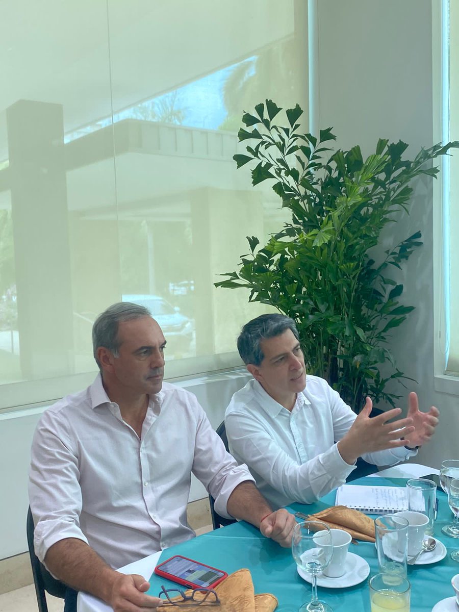 FITACNAL's tweet image. Nuestro Presidente ejecutivo, Miguel Espinosa, participó en junta directiva de @FITACBQ y además tuvo una productiva reunión con @ECepedaTarud presidente ejec. @IntergremialAtl y @ppcurvelo sec. de asuntos portuarios @alcaldiabquilla. FITAC refrenda su compromiso con la región!