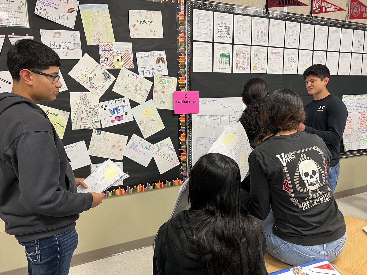 AVID 1 students sharing WICOR artifacts from other courses that will be used to create an AVID portfolio. #TISDProud #AVID #TISDClassof2027