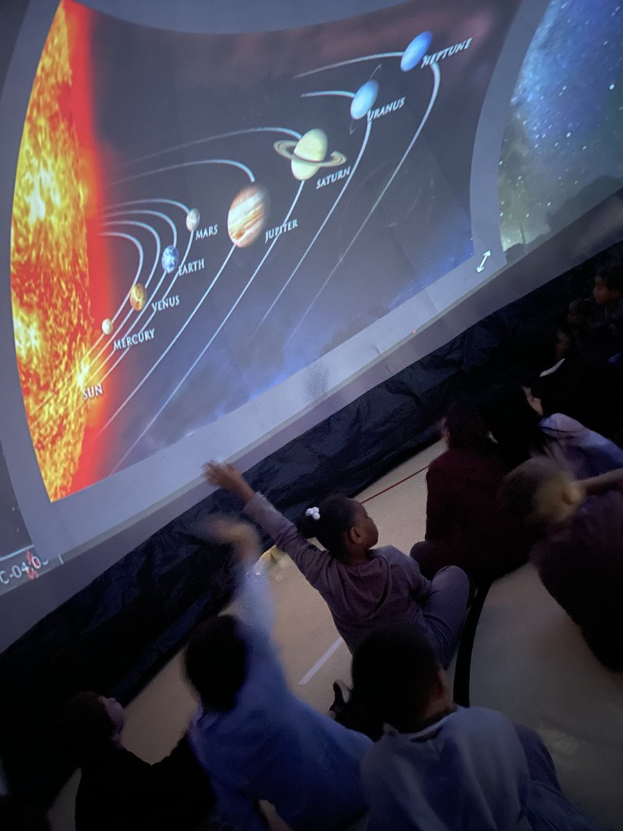 So much fun learning in starlab today! <a href="/VincentFarmBCPS/">VincentFarmBCPS</a>
