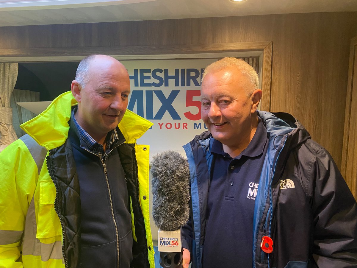 This morning #NaVCISFreight have been supporting the <a href="/RHANews/">RHA</a> #NationalLorryWeek with our partners <a href="/LymmTruckWash/">Lymm Truckwash™️</a> - talking about our work to combat #cargo #freight #crime - for more info about our partnerships contact freight@navcis.police.uk