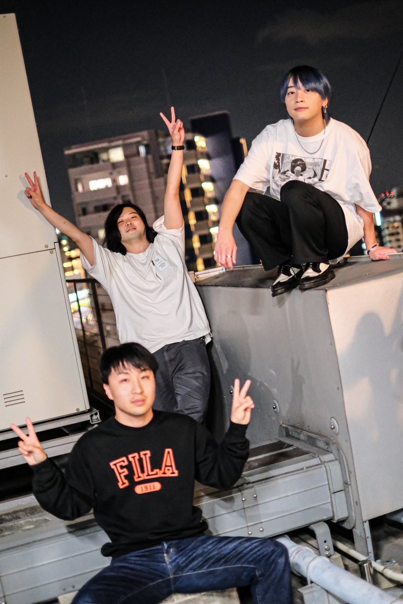 synr_perro's tweet photo. 【ご報告】
さよならペルロは、10.16のライブを持ちまして、活動休止としました。

メンバーと話し合いを重ねての結果となり、今後は、各々での活動にシフトして行く次第です。

お世話になった方々、お客さん��バンドマン。ありがとうございました。また会う日まで！ https://t.co/mh4H5ibqZE