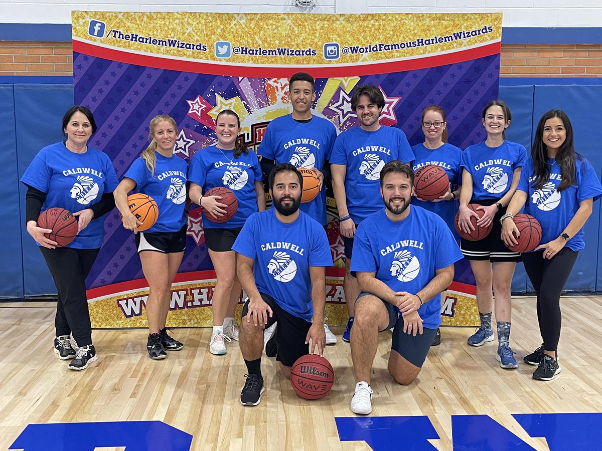 FifthGradeCWC's tweet image. Had the best time playing against the Harlem Wizards last night! 🏀 Go Caldwell!!! @CWCLincolnElem