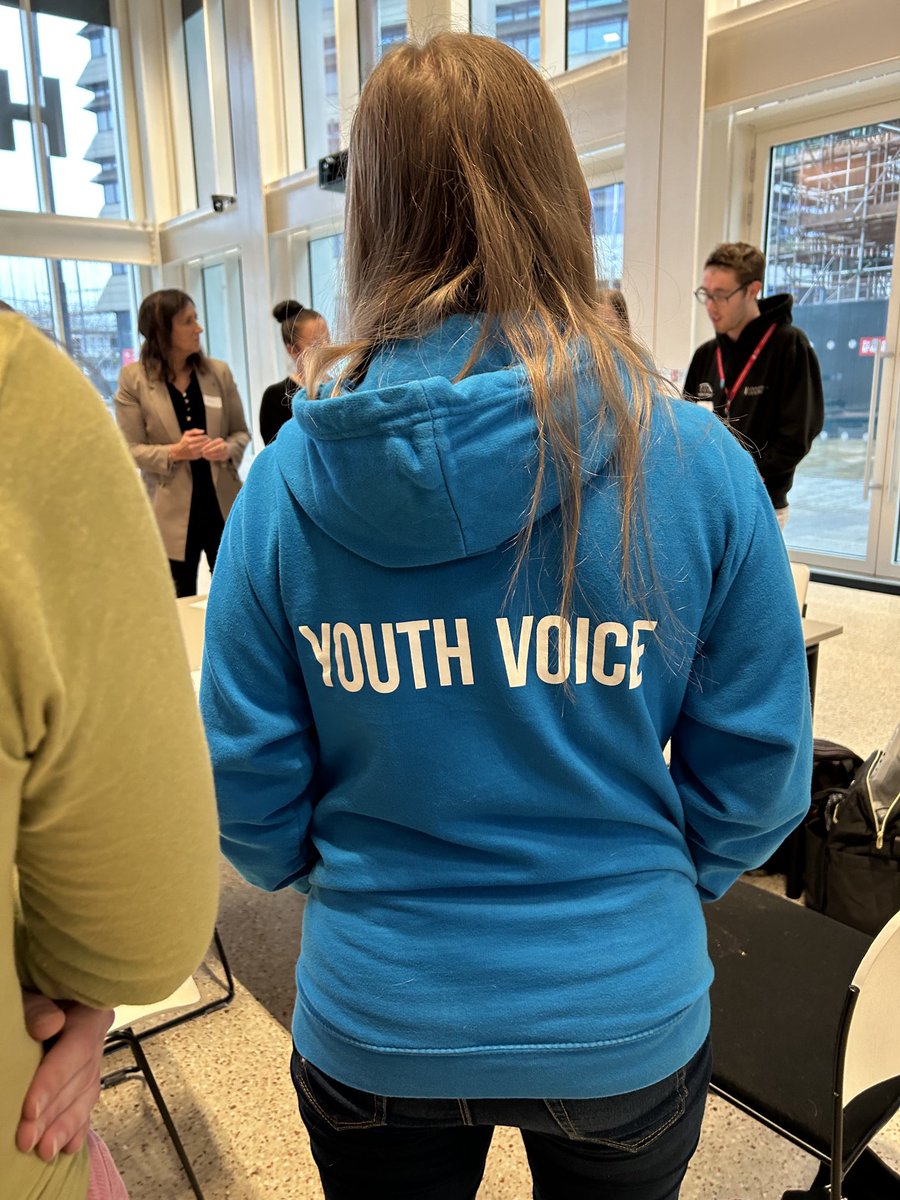 Emma Lim (@ejlim8) on Twitter photo Listening, hearing and acting on youth voice is vital to make #healthiertogethernenc useful and relevant. Fantastic work from <a href="/HT_NENC/">Healthier Together North East and North Cumbria</a> <a href="/tfcyouthvoice/">Sunderland Youth Voice</a> #goyouthvoice! @AHSNNetwork <a href="/livinghealthy/">Professor Greta Defeyter</a> <a href="/JoyceYee_Design/">Joyce Yee</a> <a href="/NorthumbriaUni/">Northumbria Uni</a> Listening, hearing and acting on youth voice is vital to make #healthiertogethernenc useful and relevant. Fantastic work from <a href="/HT_NENC/">Healthier Together North East and North Cumbria</a> <a href="/tfcyouthvoice/">Sunderland Youth Voice</a> #goyouthvoice! @AHSNNetwork <a href="/livinghealthy/">Professor Greta Defeyter</a> <a href="/JoyceYee_Design/">Joyce Yee</a> <a href="/NorthumbriaUni/">Northumbria Uni</a>