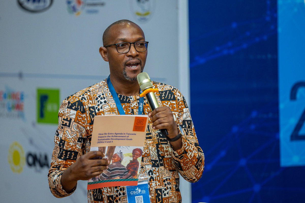 CSOWeek's tweet photo. "As a father of two young teenage girls, I am encouraged by the increase in girls' education initiatives that focus on creating a friendly environment for them to excel in STEM subjects and technology."
Kenneth Nchimbi, TEN/MET
@malalafund
#CSOWeek2023
#TechXSociety https://t.co/VkLXVlY31g