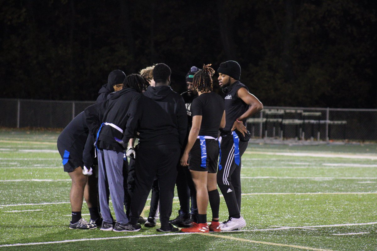 intramurals_bc's tweet image. Flag football week 3 📸 Photo credits: Leo Locatelli #bcim #flagfootball #week3 
flic.kr/s/aHBqjAZWAR