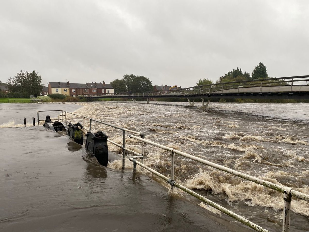 Queen's Mill Castleford tweet media