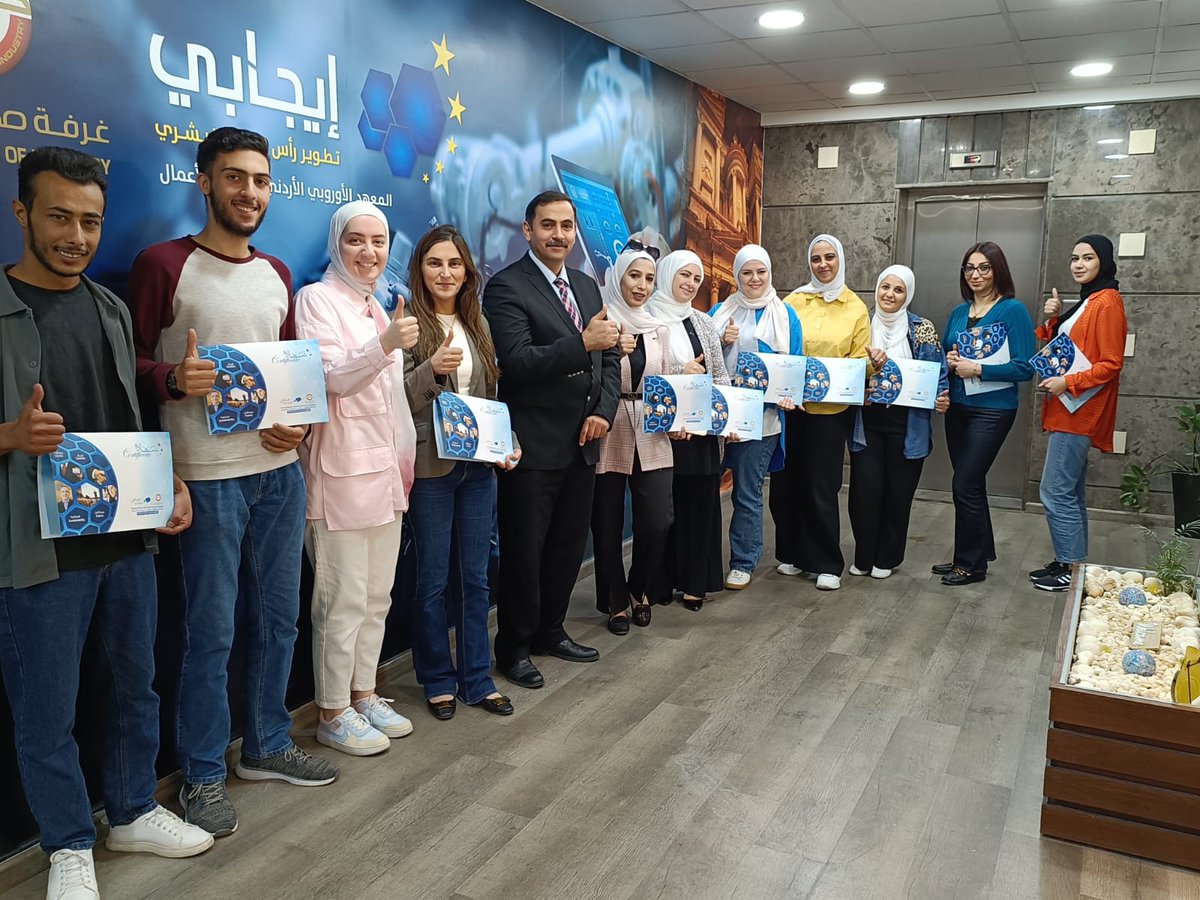 Mustafa_Foaad's tweet image. تم اختتام الدورة التدريبية :
    "#الأكسل_المتقدم" 
                                #Advanced_Excel
التي انعقدت لمجموعة متميزة من الموظفين الرائعين في غرفة صناعة عمان @AciAmman  وذلك من خلال أكاديمية أيجابي  Euro-Jordanian Advanced Business Institute (EJABI) .. كل التوفيق للجميع.
