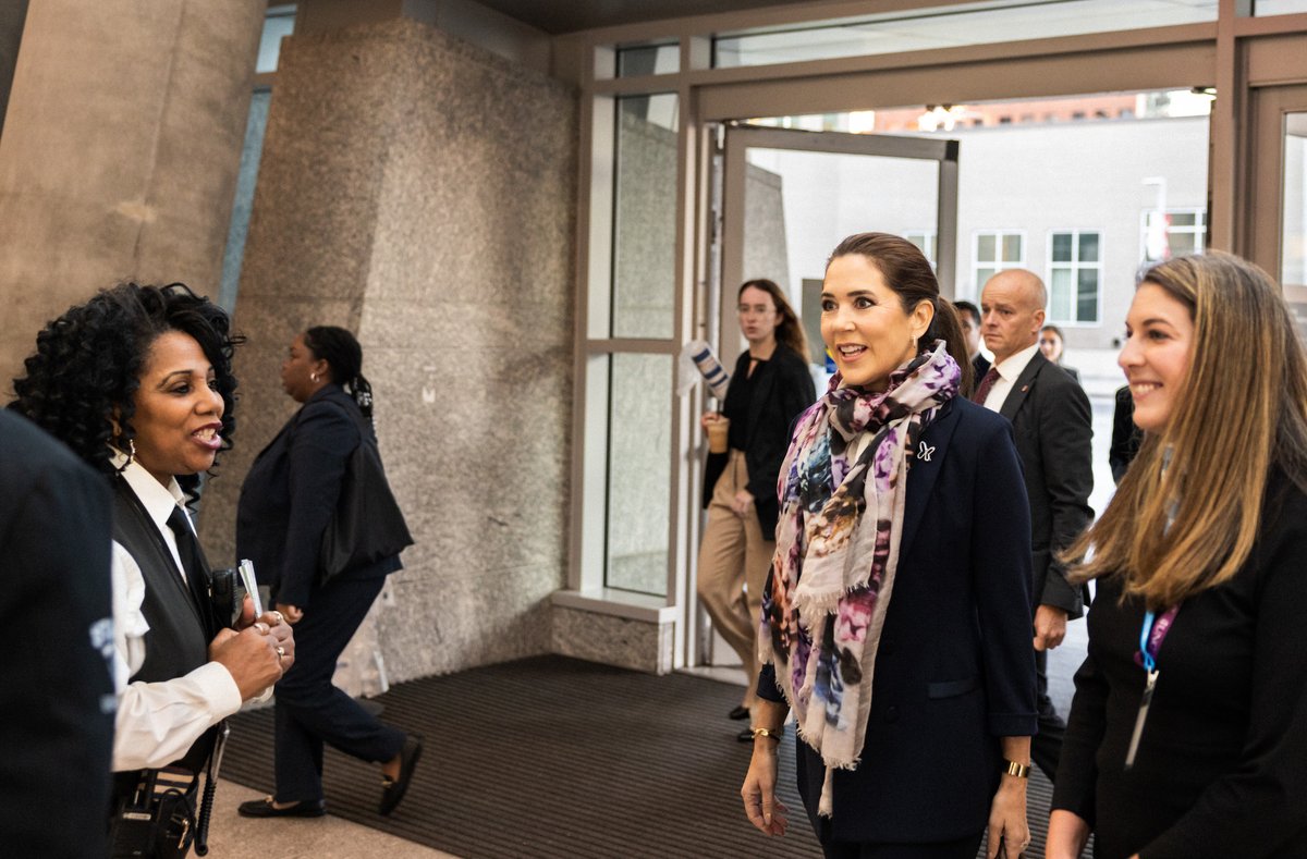 UNCSchoolofEd's tweet image. Recap of @wabforum Day 1! ✅Yesterday, attendees delved into key discussions to deepen their understanding of bullying and prevention. Attendees also heard from various speakers, including Her Royal Highness Crown Princess Mary of Denmark and @NC_Governor Roy Cooper.