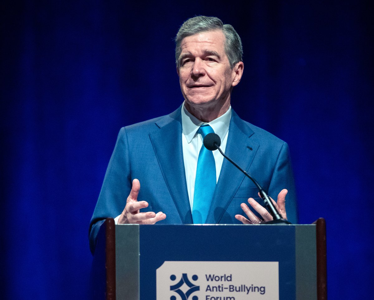 UNCSchoolofEd's tweet image. Recap of @wabforum Day 1! ✅Yesterday, attendees delved into key discussions to deepen their understanding of bullying and prevention. Attendees also heard from various speakers, including Her Royal Highness Crown Princess Mary of Denmark and @NC_Governor Roy Cooper.