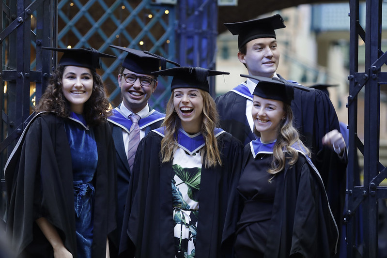 January Graduations Call! Bookings are open for post-graduate ceremonies at an exciting venue. Bookings close midday Friday 3rd November (UK time). Visit our Winter Graduation webpage for booking information. qmul.ac.uk/graduation/upc… We can’t wait to celebrate with you!