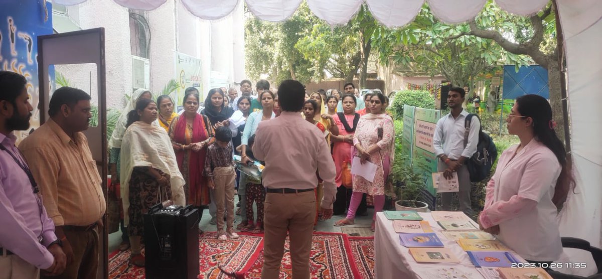 CARI_newdelhi's tweet photo. Celebration of 8th Ayurveda Day 2023 #AyurvedaforoneHealth with tag line
#HarDinHarKisiKeLiyeAyurveda
On 15th countdown day,a lecture was delivered by Dr. Shrawan Sahu, R.O.(Ay.) on "Role of Pathapathya in maintaing a healthy life".
#selfipoint
#IEC material distribution https://t.co/dqHdAuM7Wk