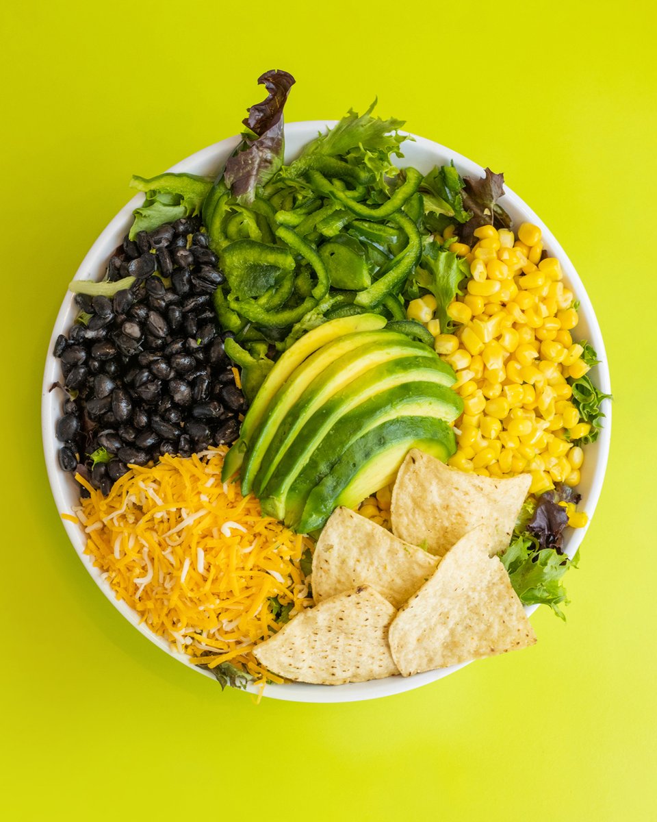 Make it spicy🌶

Our Southwest Spicy Salad features fresh spring mix &amp; baby arugula, black beans, roasted poblano peppers, avocado, corn, corn tortilla chips, artisan blend cheese, and our very own signature Southwest vinaigrette.

#southwest #salad #spicy #healthy #salads