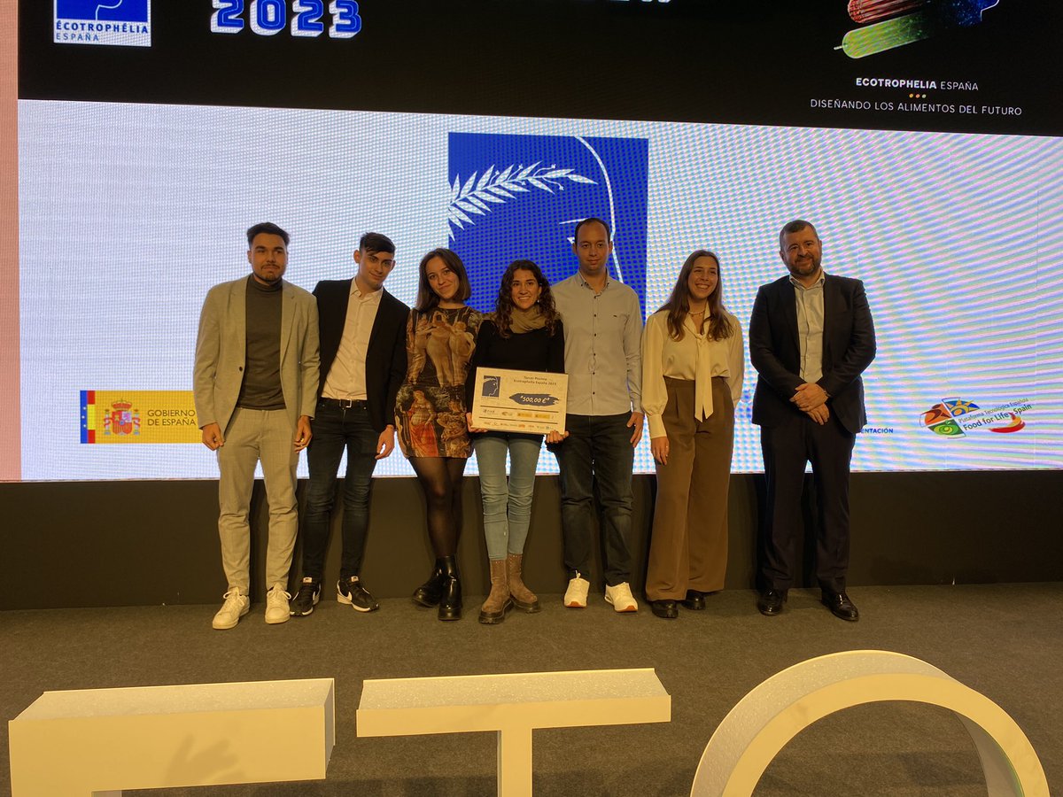 Tecnifood's tweet photo. Y llega la hora de la entrega de los Premios Ecotrophelia 2023 en #ALIBETOPÍAS2023 @esFIAB https://t.co/KbRD7APphM