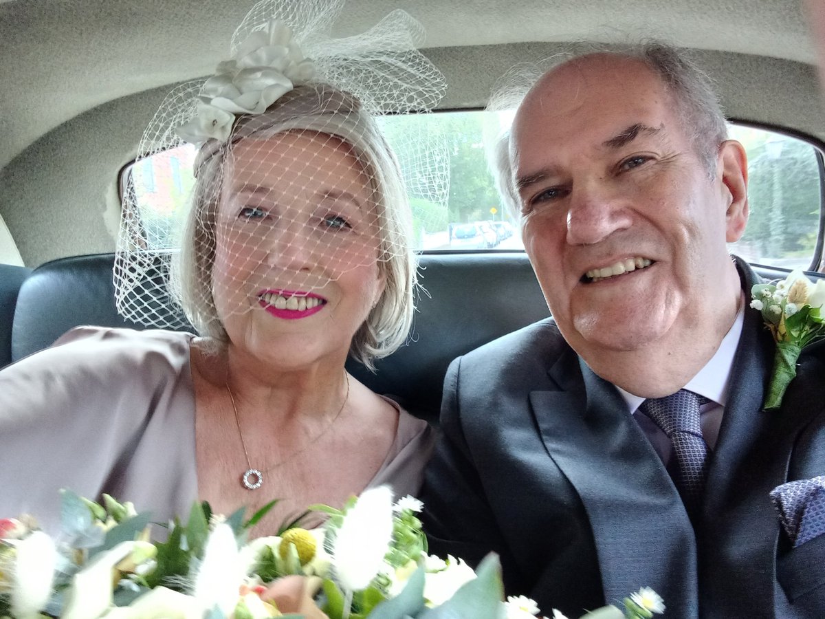 Joan Ellis tweet media