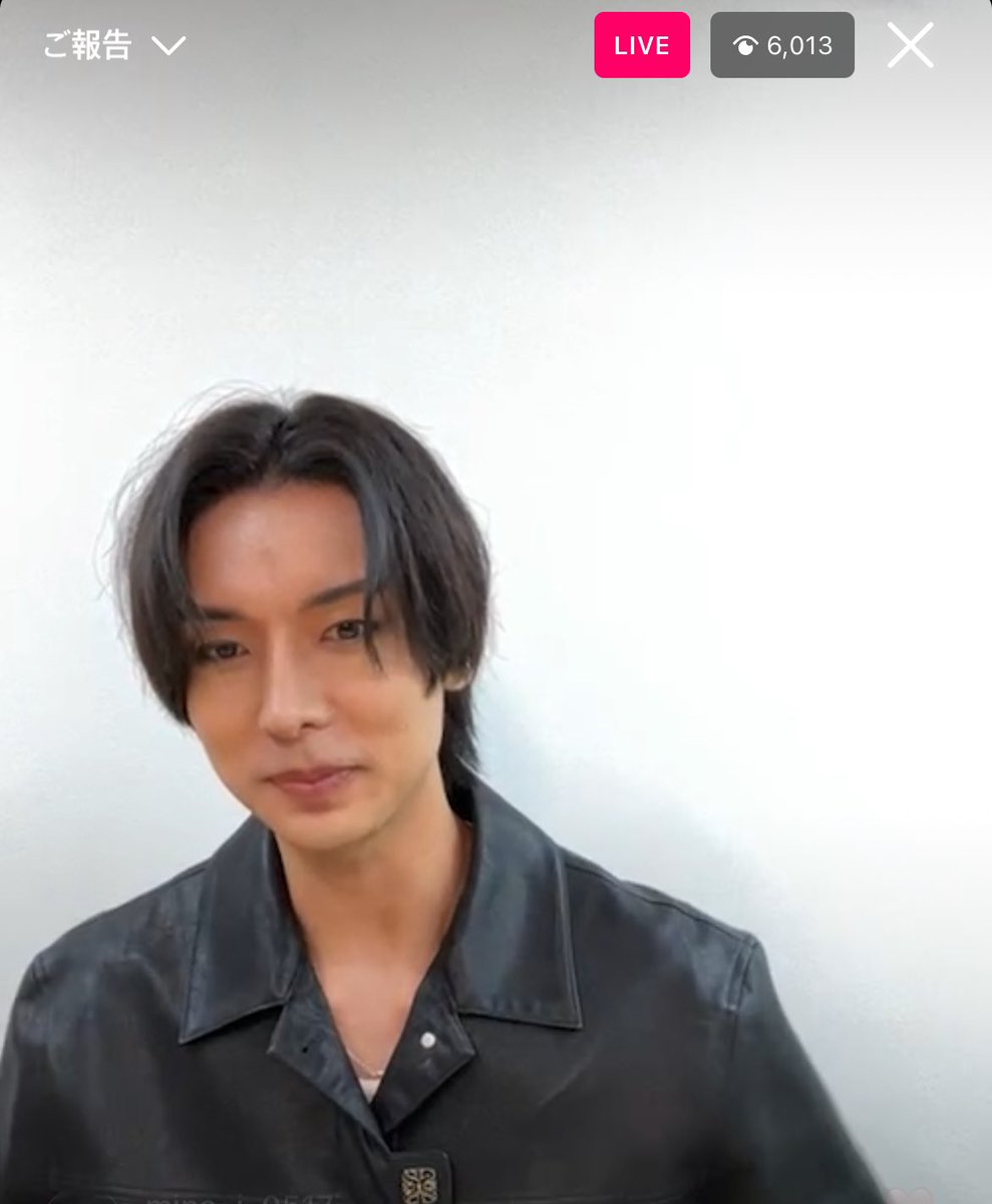 yutoloops_'s tweet photo. Yuto is live!! 

https://t.co/CVEyjvH2ug https://t.co/wRKlk76MPX