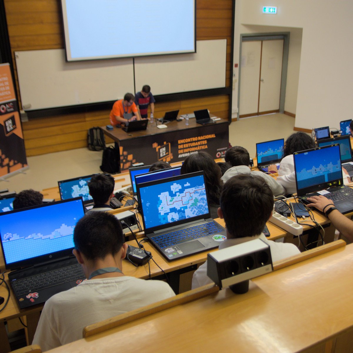 GLUA's tweet photo. No dia 30 de setembro, o GLUA organizou um Torneio de SuperTux, que integrou as atividades do 3⁰ dia do ENEI'23.
Saíram deste torneio muitos novos campeões de SuperTux!!
#supertux #glua #enei23 https://t.co/WPJr4xX7YI
