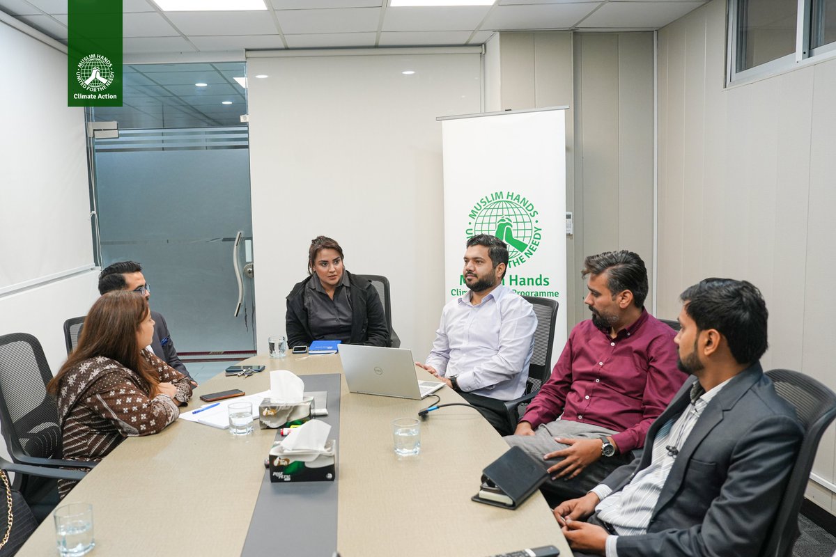Pre Cop 28 | Session 8 | Communication for a Sustainable Future
Leading the Way in Climate Action: Muslim Hands Pakistan hosted a vital Pre-COP (Conference of the Parties) session, bringing together Communication Officers from diverse NGOs. The central theme revolved around