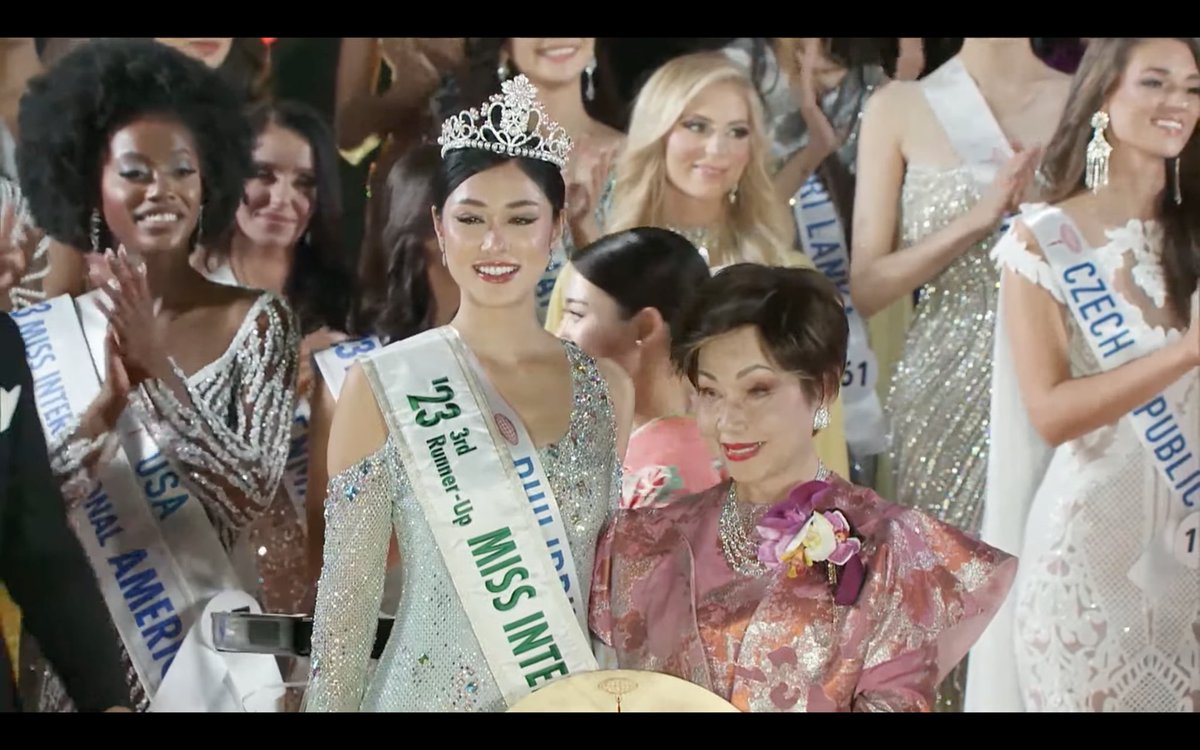 gula_jayson's tweet photo. Congratulations Nicole! 🇵🇭🇵🇭🇵🇭#MissInternational2023 https://t.co/AZFl3isxP4