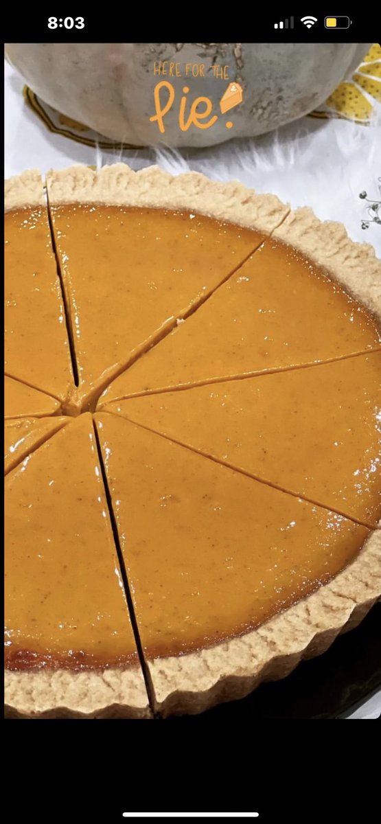 350BakeHouseCo's tweet photo. It’s pie season! 
#pumpkinpie #pumpkin #fall https://t.co/mpD83Kj5H4