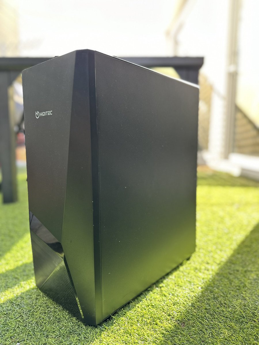 Davidve001's tweet photo. Se vende PC montado en 2023

Te comento las características por privado ✌🏼 https://t.co/Owt5OYkeQY